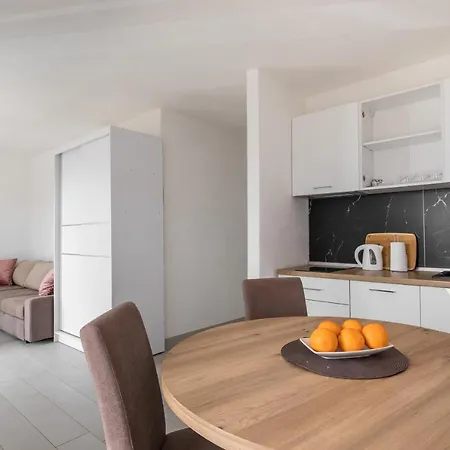 Adriatic Top Place Apartment Trogir